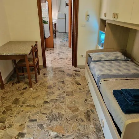 Casa Del Nonnino 아파트 포사세시아